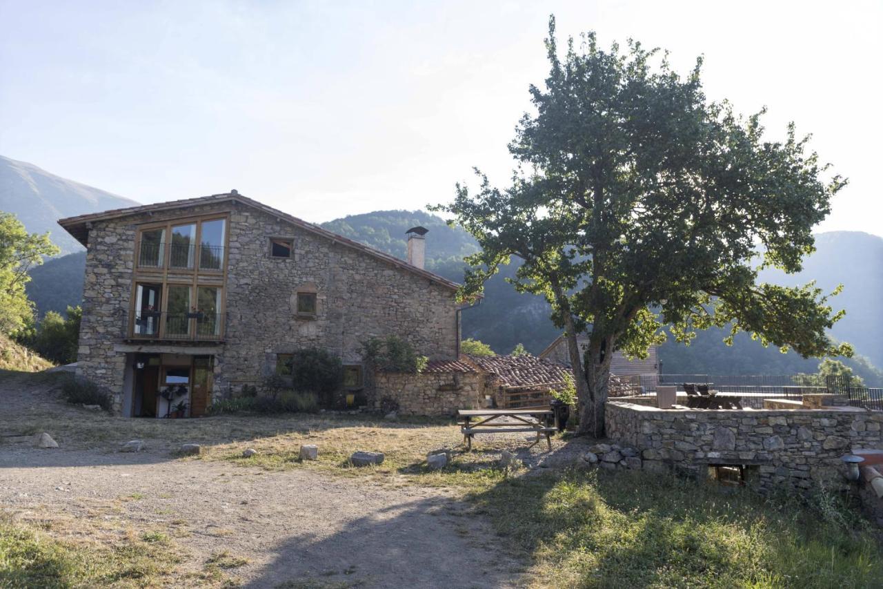 Hostel Mas Rural El Negre Ogassa Exteriér fotografie