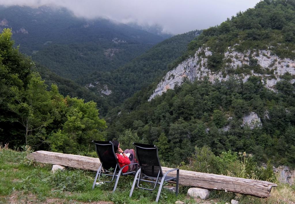 Hostel Mas Rural El Negre Ogassa Exteriér fotografie